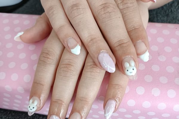 nail75713E3E1-AA03-E970-0E60-08BECFAA26EE.jpg